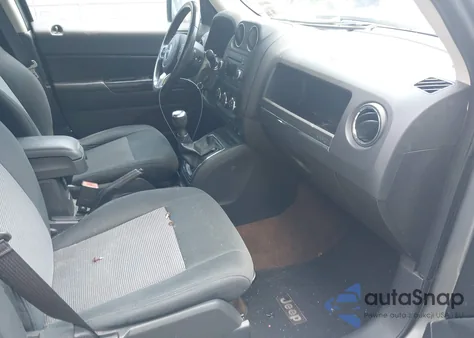 2014 Jeep Patriot Latitude z USA, uszkodzony, nr VIN 1C4NJPFA6ED536334